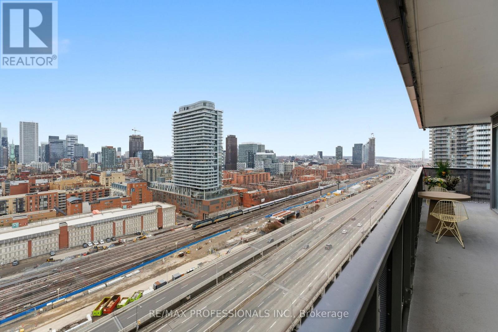 2005 - 55 Cooper Street, Toronto, Ontario  M5E 0G1 - Photo 31 - C12696978