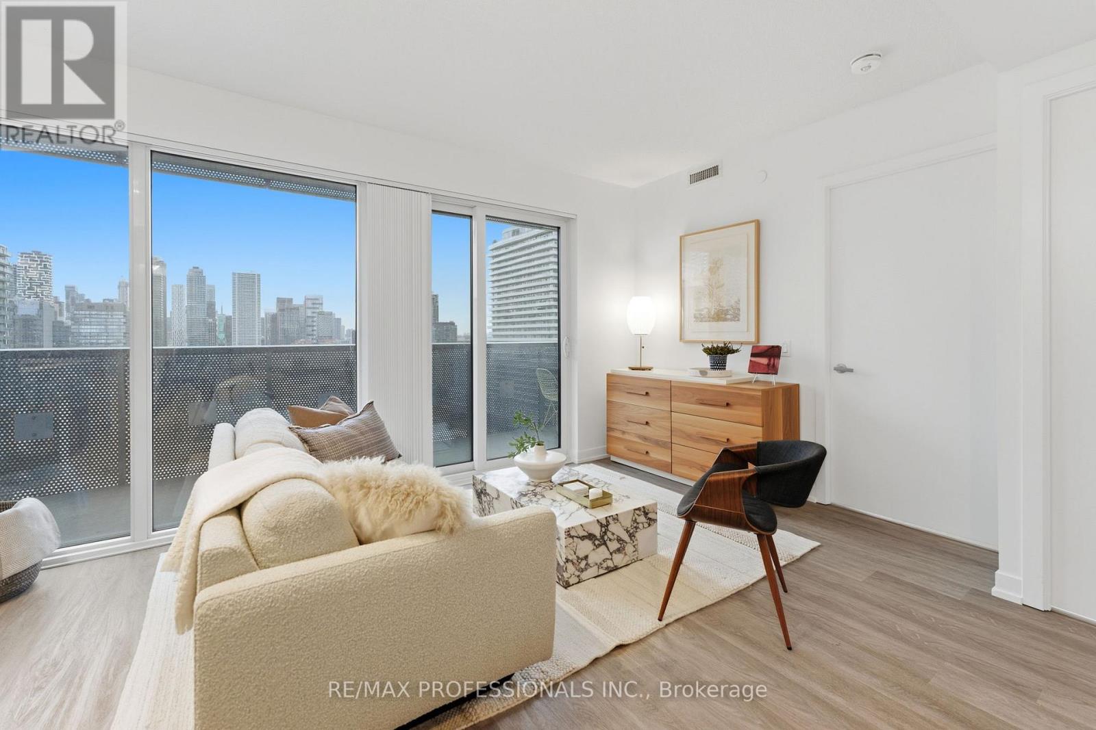 2005 - 55 Cooper Street, Toronto, Ontario  M5E 0G1 - Photo 5 - C12696978