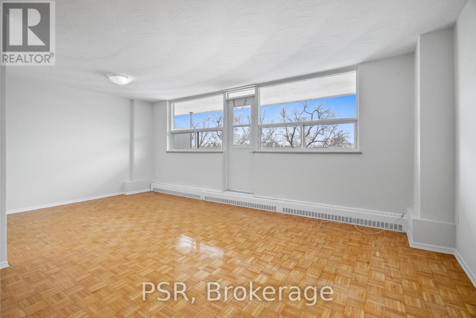 907 - 105 Rowena Drive, Toronto, Ontario  M3A 1R2 - Photo 3 - C12696986