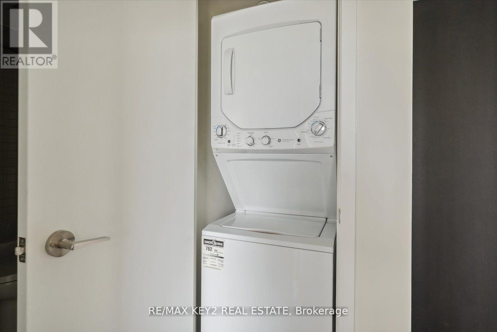 1008 - 38 Monte Kwinter Court, Toronto, Ontario  M3H 0E2 - Photo 15 - C12697002