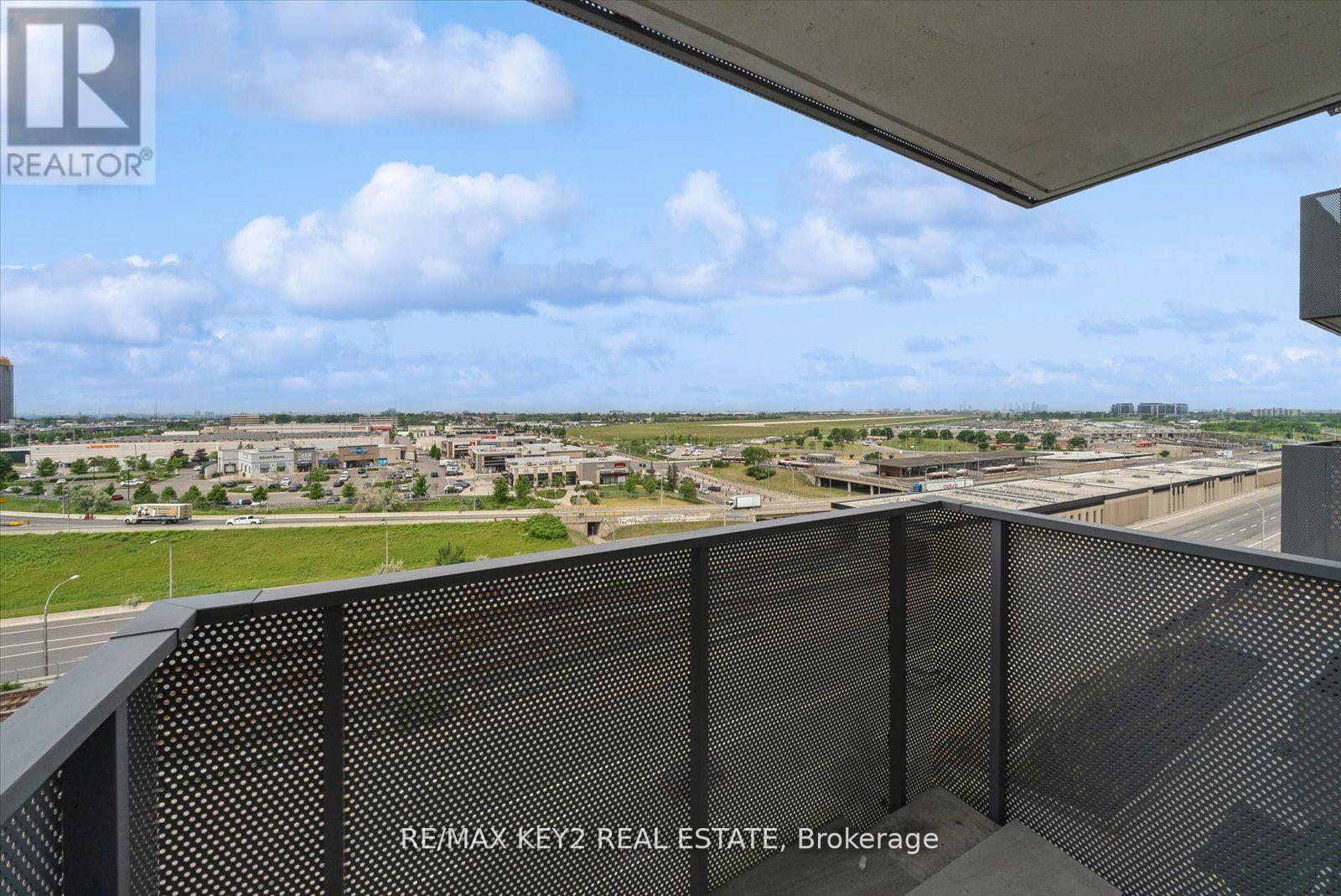 1008 - 38 Monte Kwinter Court, Toronto, Ontario  M3H 0E2 - Photo 16 - C12697002