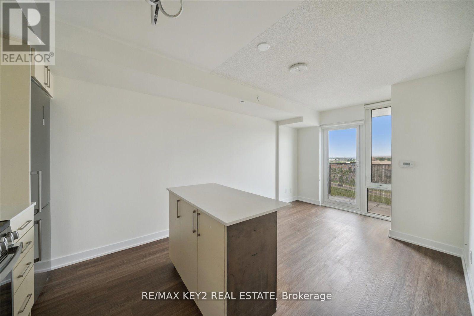 1008 - 38 Monte Kwinter Court, Toronto, Ontario  M3H 0E2 - Photo 3 - C12697002