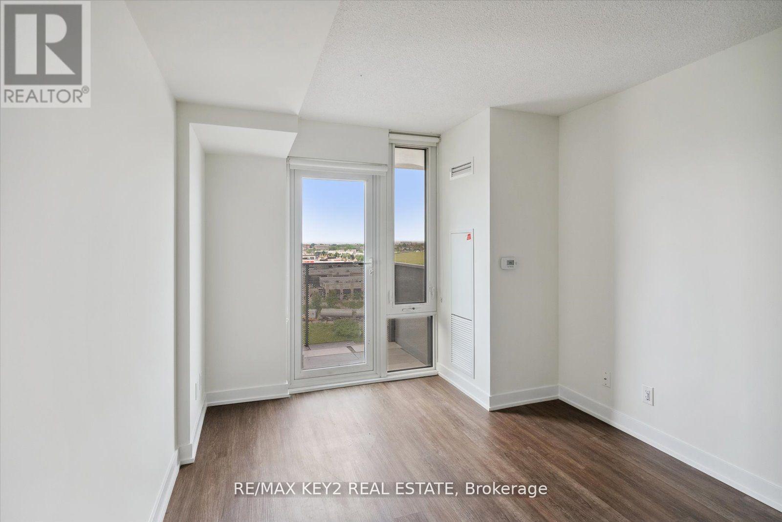 1008 - 38 Monte Kwinter Court, Toronto, Ontario  M3H 0E2 - Photo 7 - C12697002