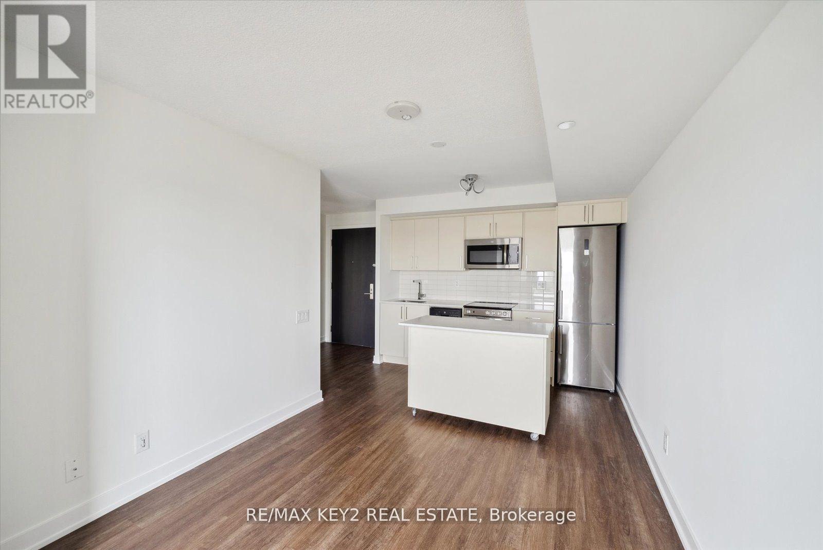 1008 - 38 Monte Kwinter Court, Toronto, Ontario  M3H 0E2 - Photo 9 - C12697002