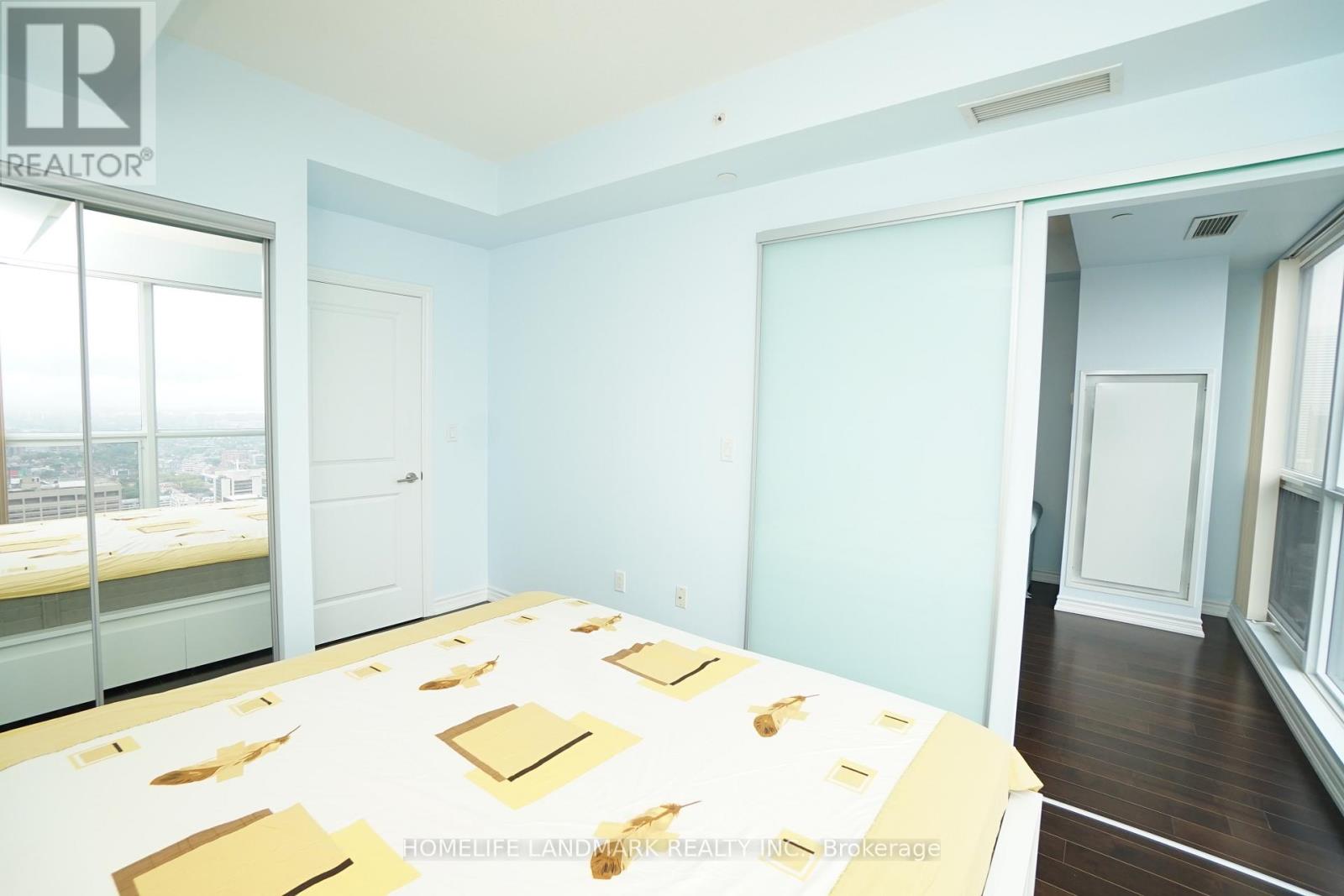 4712 - 386 Yonge Street, Toronto, Ontario  M5B 0A5 - Photo 19 - C12697012