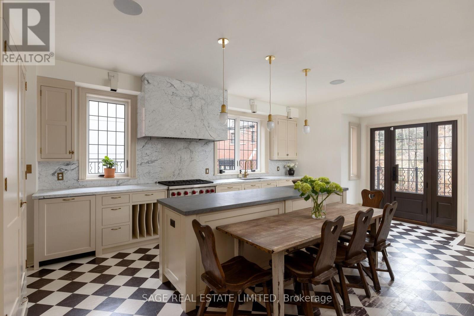 104 Park Road, Toronto, Ontario  M4W 2N7 - Photo 16 - C12697034