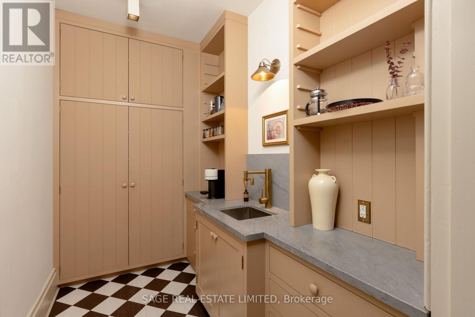 104 Park Road, Toronto, Ontario  M4W 2N7 - Photo 27 - C12697034