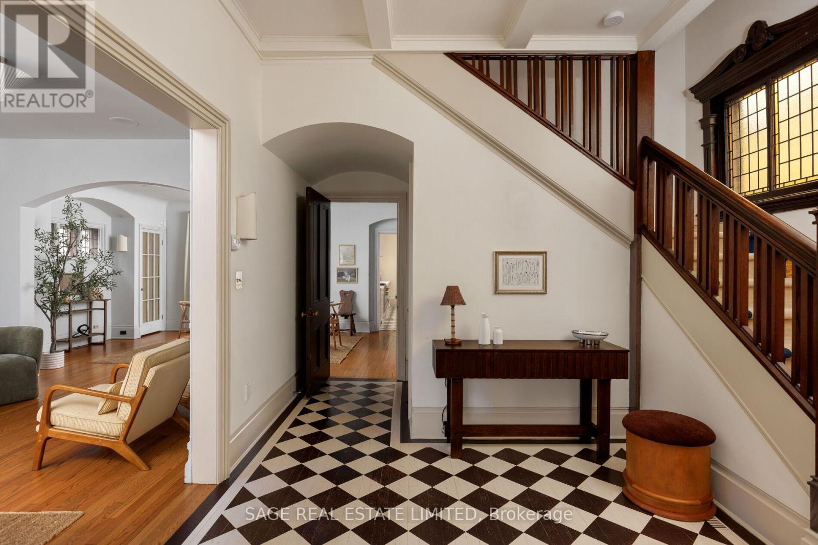 104 Park Road, Toronto, Ontario  M4W 2N7 - Photo 4 - C12697034