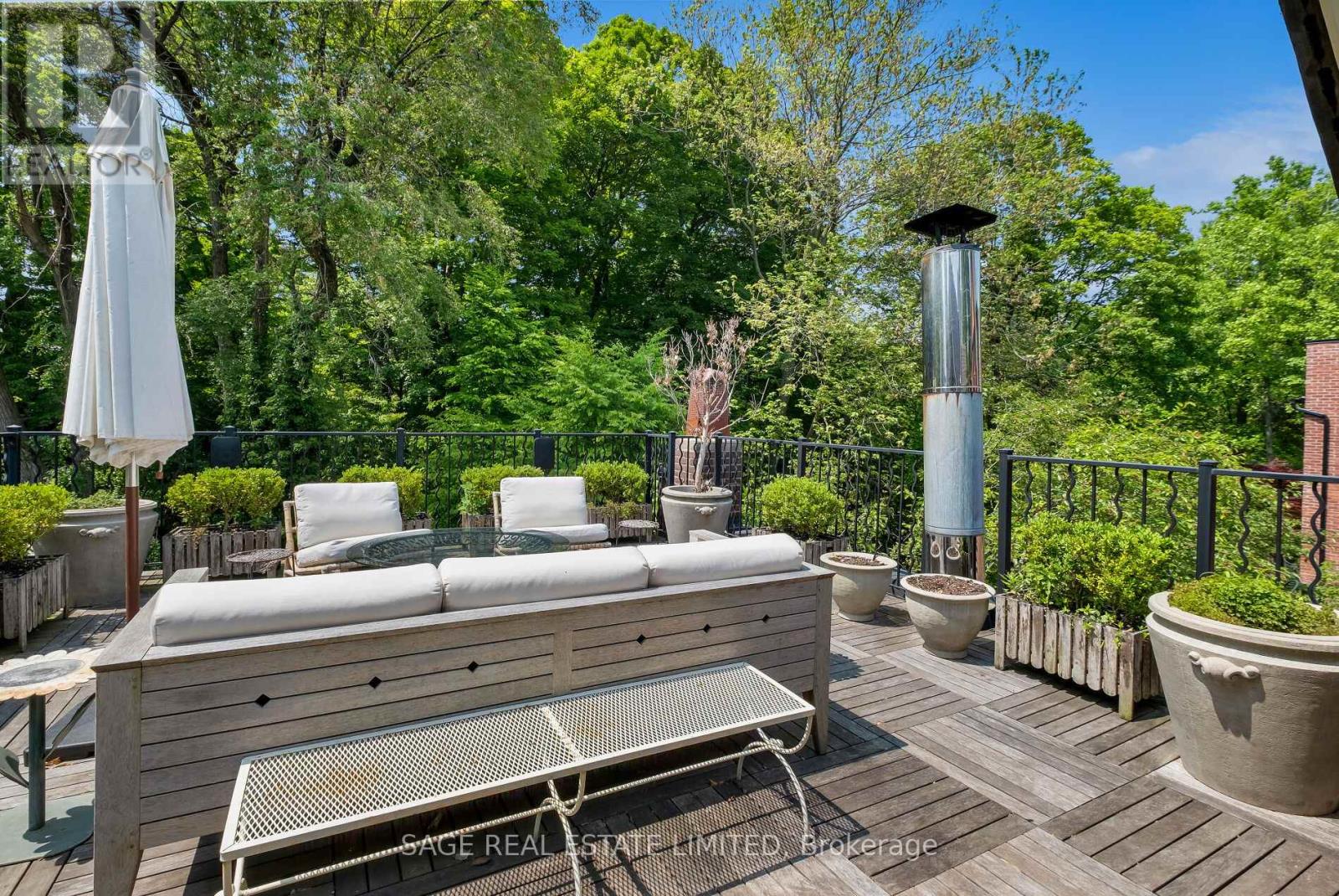 104 Park Road, Toronto, Ontario  M4W 2N7 - Photo 43 - C12697034