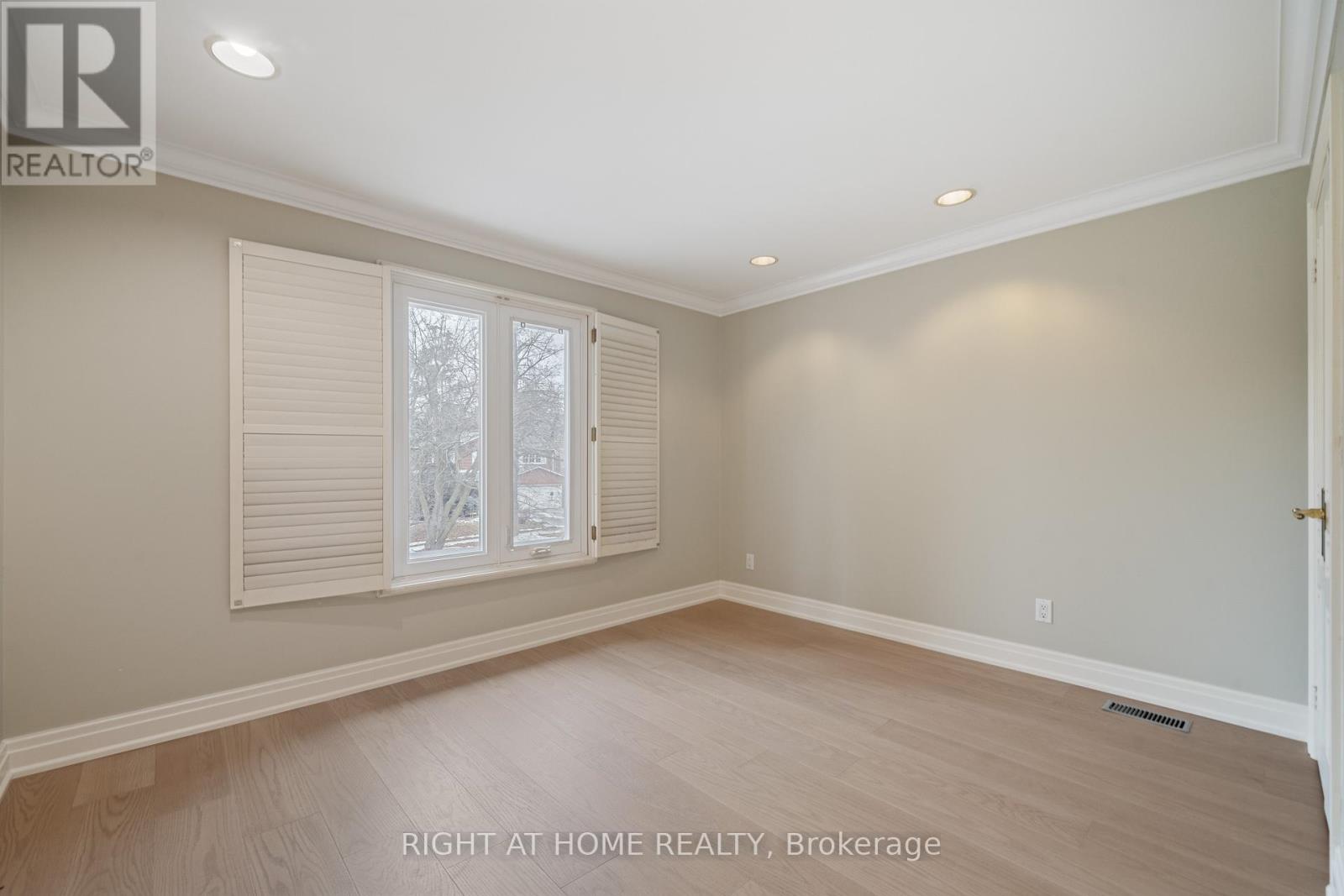 1 Chipstead Road, Toronto, Ontario  M3B 3E5 - Photo 29 - C12697120