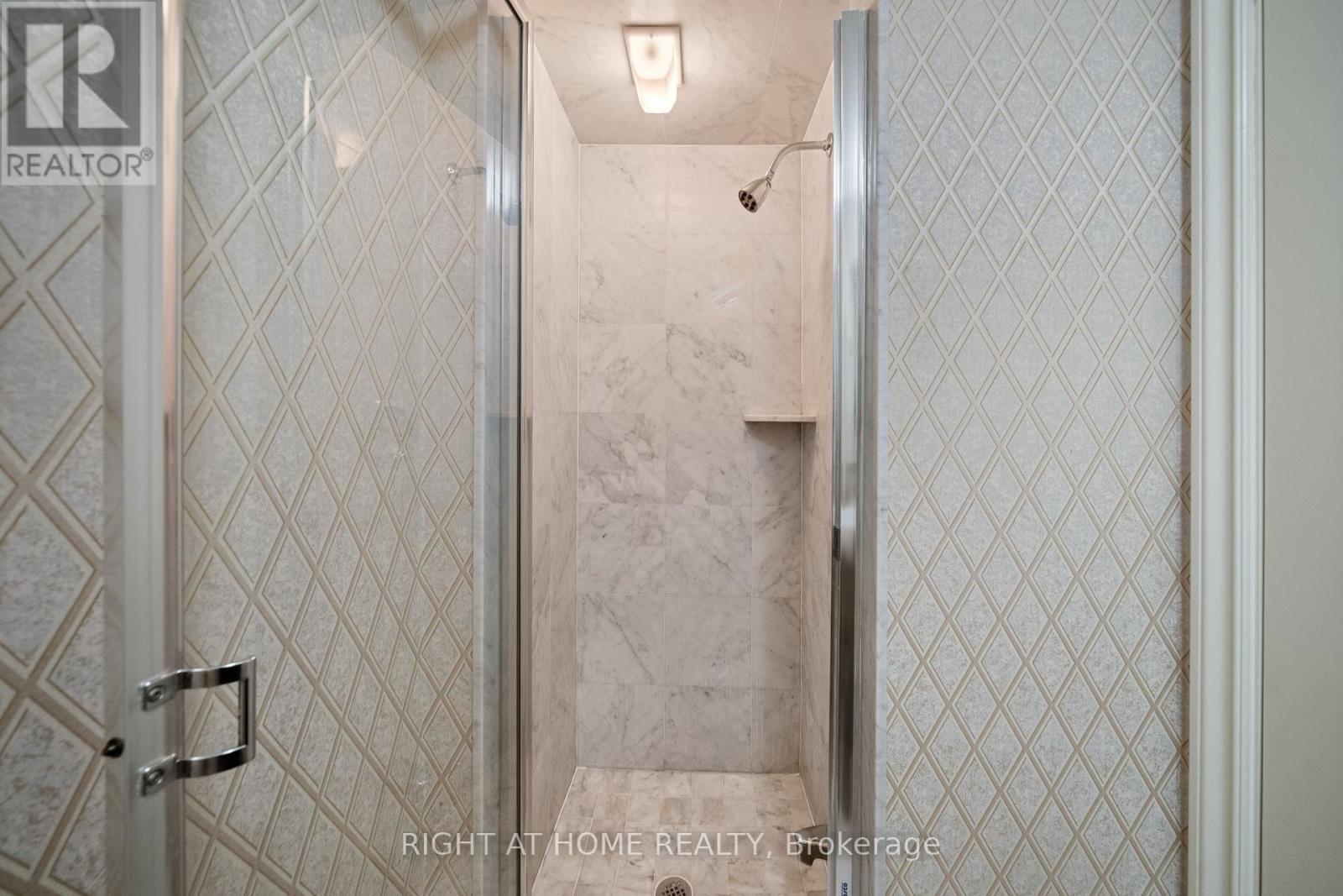 1 Chipstead Road, Toronto, Ontario  M3B 3E5 - Photo 40 - C12697120