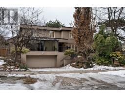 1 CHIPSTEAD ROAD, Toronto, Ontario