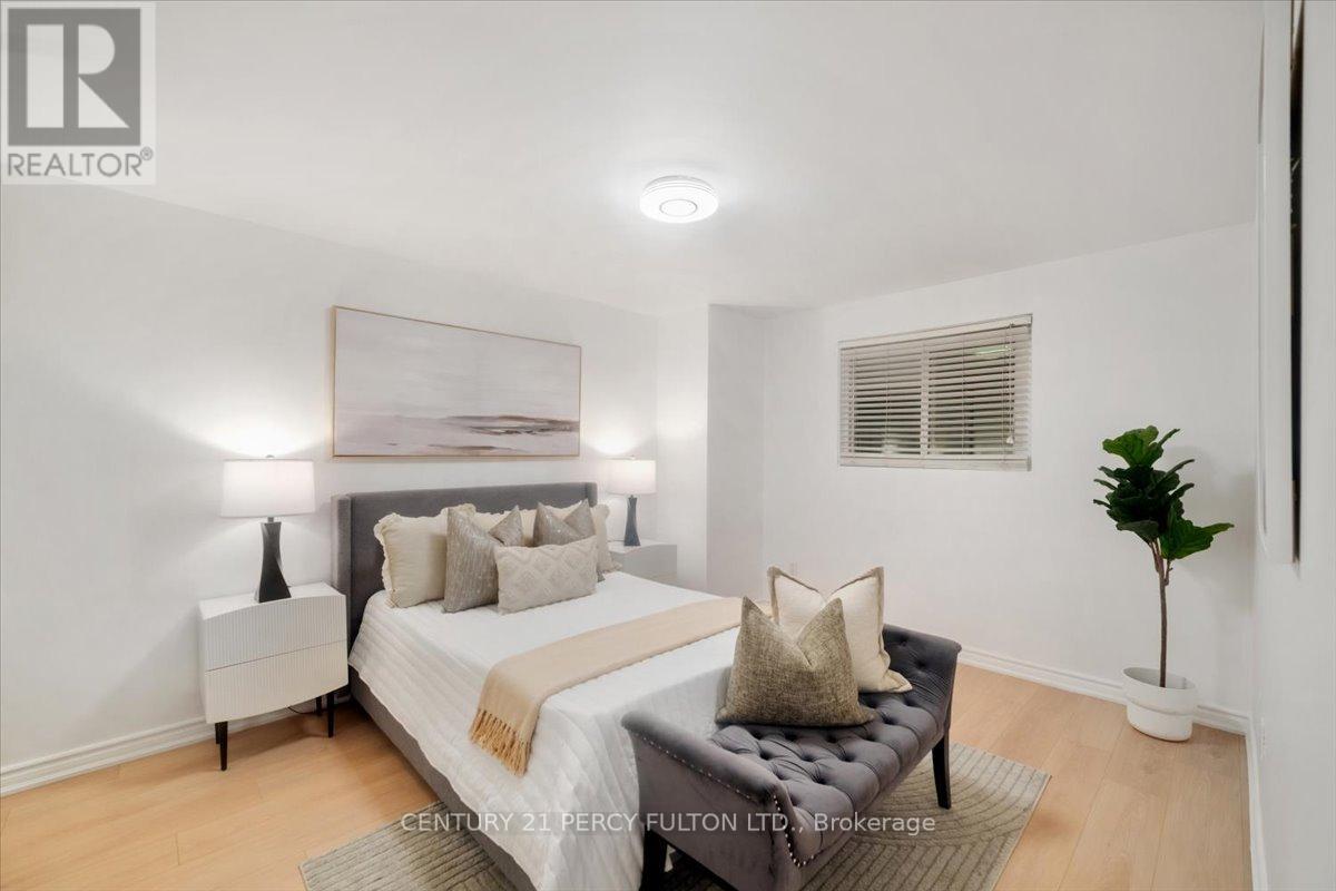 99 Palmdale Drive, Toronto, Ontario  M1T 1P2 - Photo 21 - E12697006