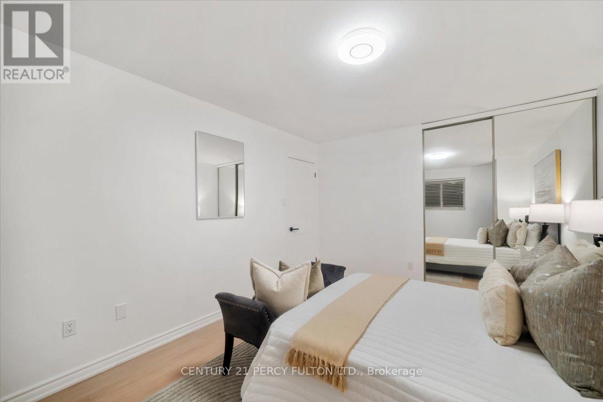 99 Palmdale Drive, Toronto, Ontario  M1T 1P2 - Photo 22 - E12697006