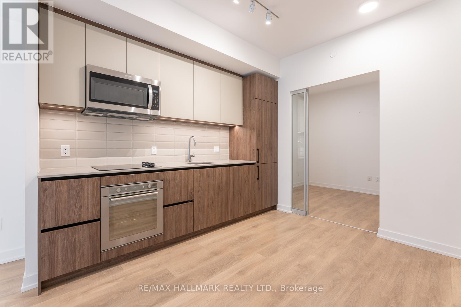 427 - 150 Logan Avenue, Toronto, Ontario  M4E 0E4 - Photo 10 - E12697032