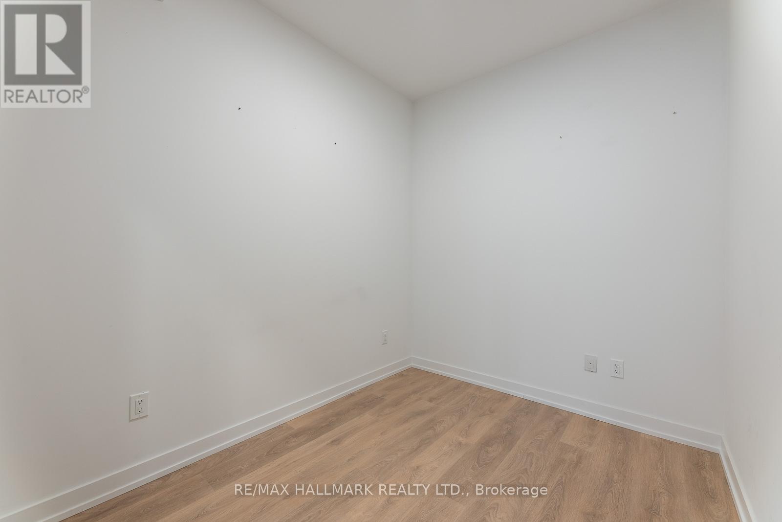 427 - 150 Logan Avenue, Toronto, Ontario  M4E 0E4 - Photo 14 - E12697032