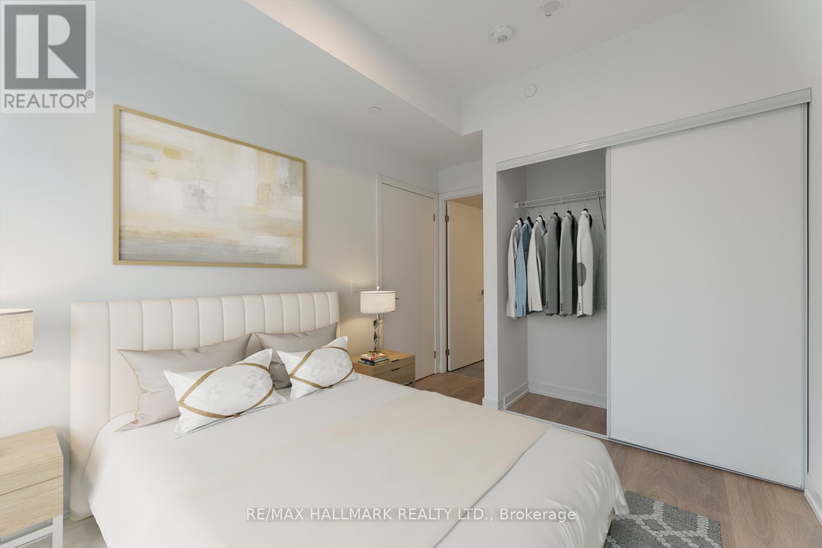 427 - 150 Logan Avenue, Toronto, Ontario  M4E 0E4 - Photo 2 - E12697032