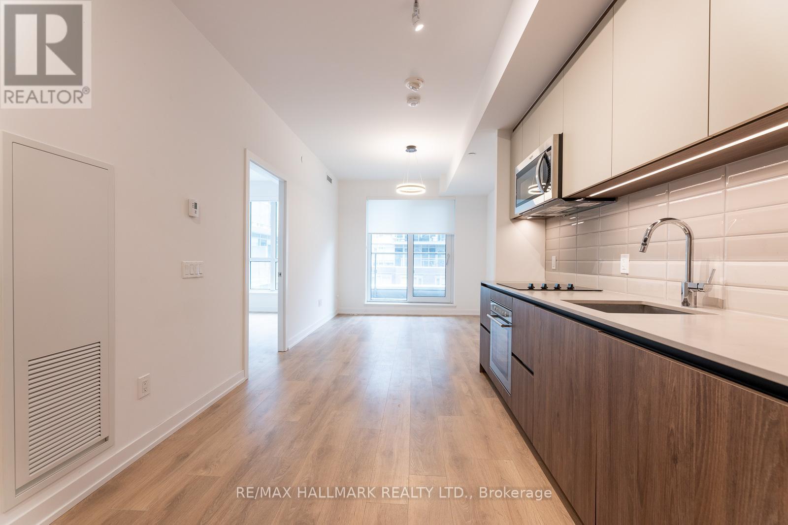 427 - 150 Logan Avenue, Toronto, Ontario  M4E 0E4 - Photo 8 - E12697032