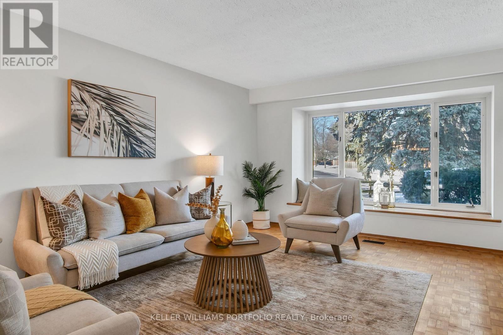 26 Deerbrook Trail, Toronto, Ontario  M1W 1V4 - Photo 5 - E12697048