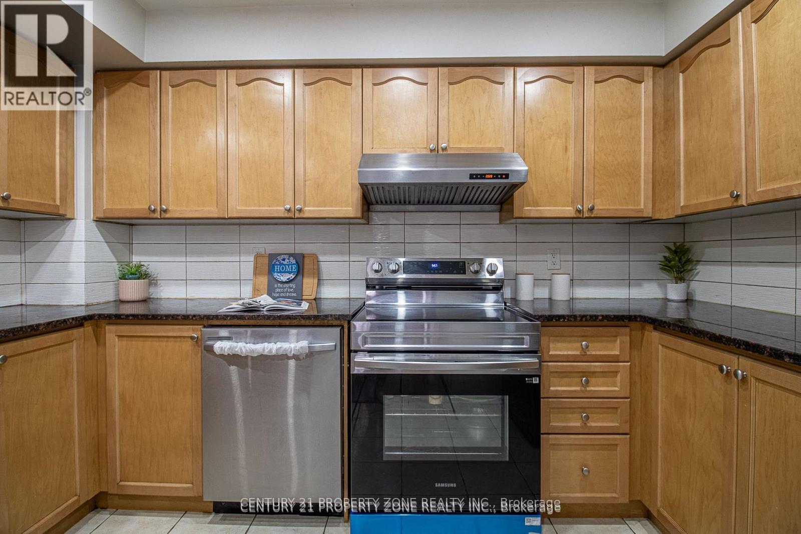 14 - 30 Mendelssohn Street, Toronto, Ontario  M1L 0Z5 - Photo 9 - E12697058