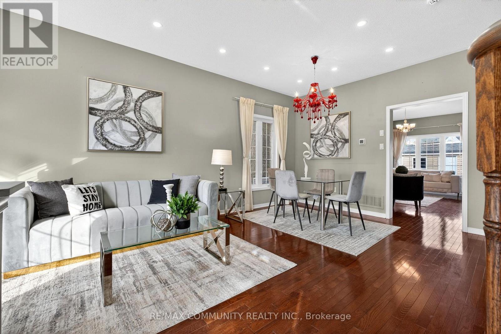 19 Abraham Court, Ajax, Ontario  L1Z 0A9 - Photo 7 - E12697138