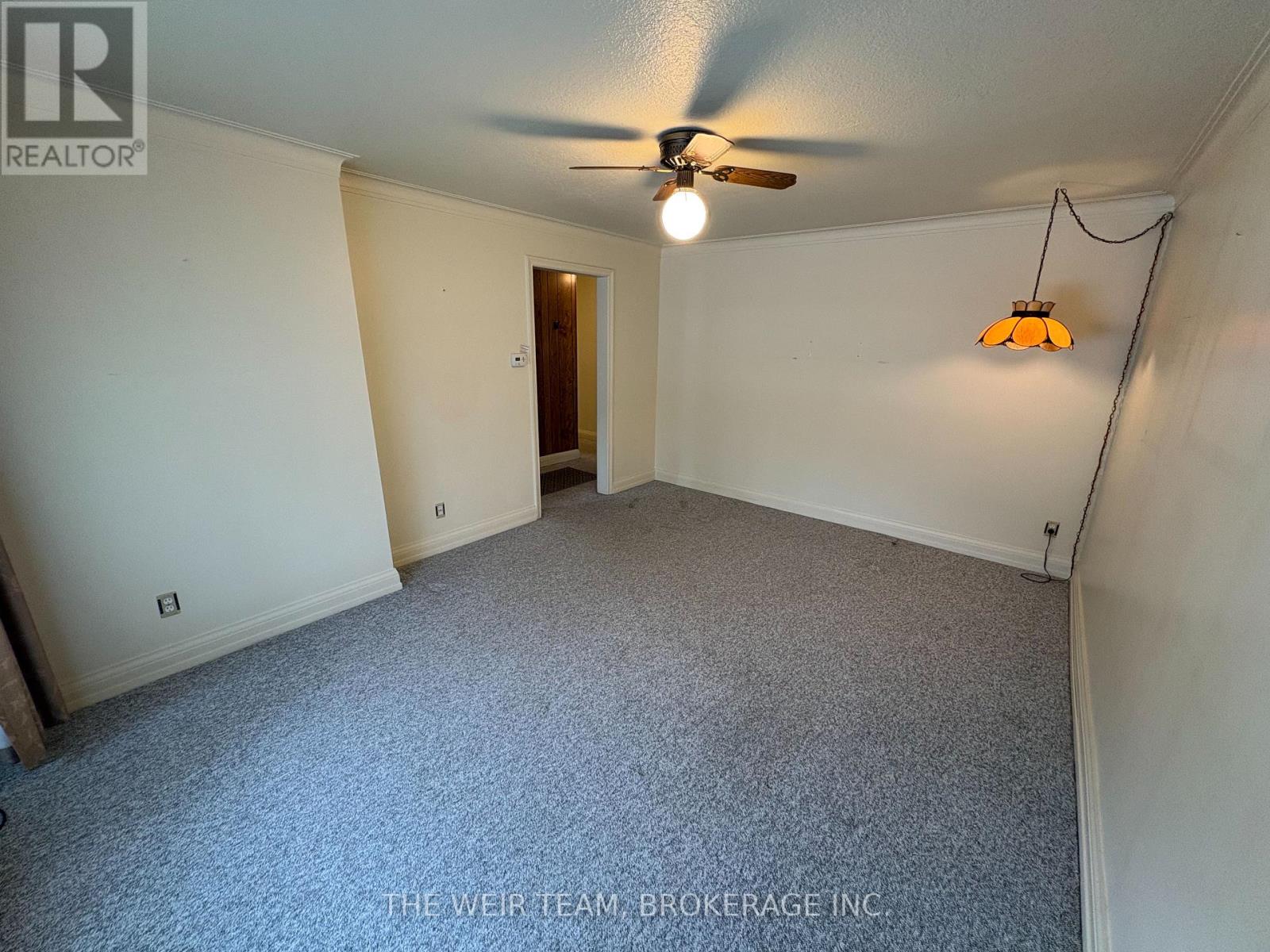 32 Meadowview Avenue, Markham, Ontario  L3T 1K5 - Photo 2 - N12696968