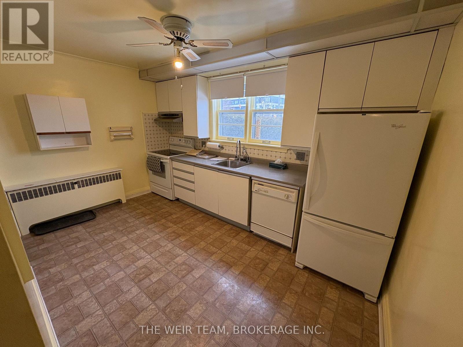 32 Meadowview Avenue, Markham, Ontario  L3T 1K5 - Photo 4 - N12696968