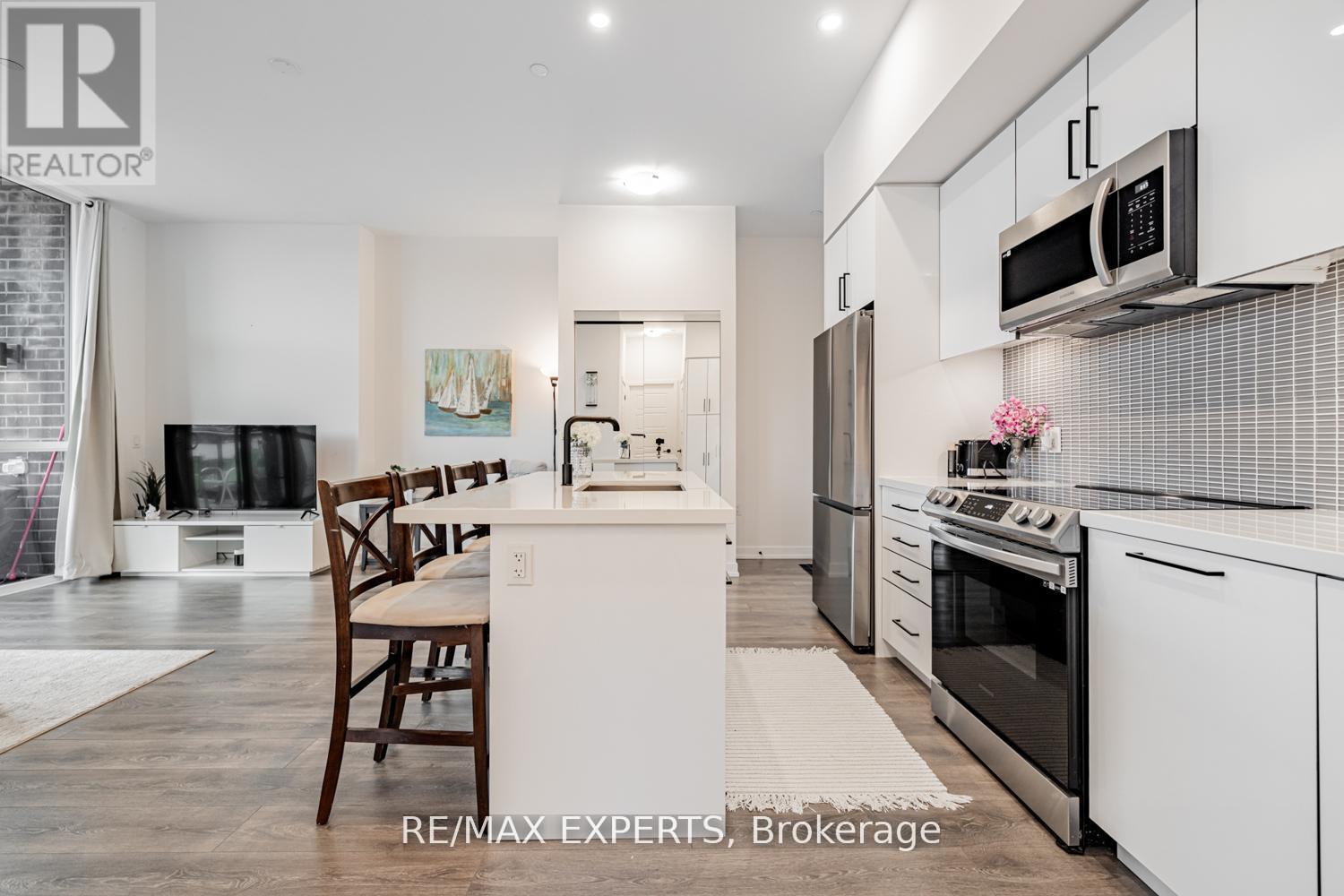 105 - 415 Sea Ray Avenue, Innisfil, Ontario  L9S 0R5 - Photo 13 - N12697028