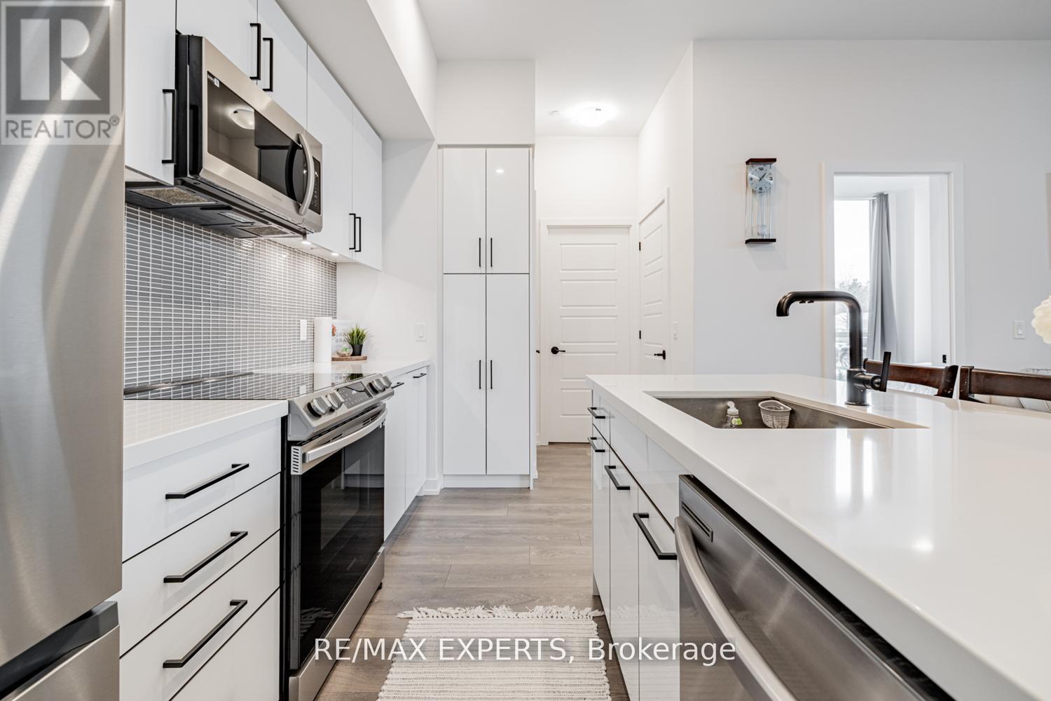 105 - 415 Sea Ray Avenue, Innisfil, Ontario  L9S 0R5 - Photo 16 - N12697028