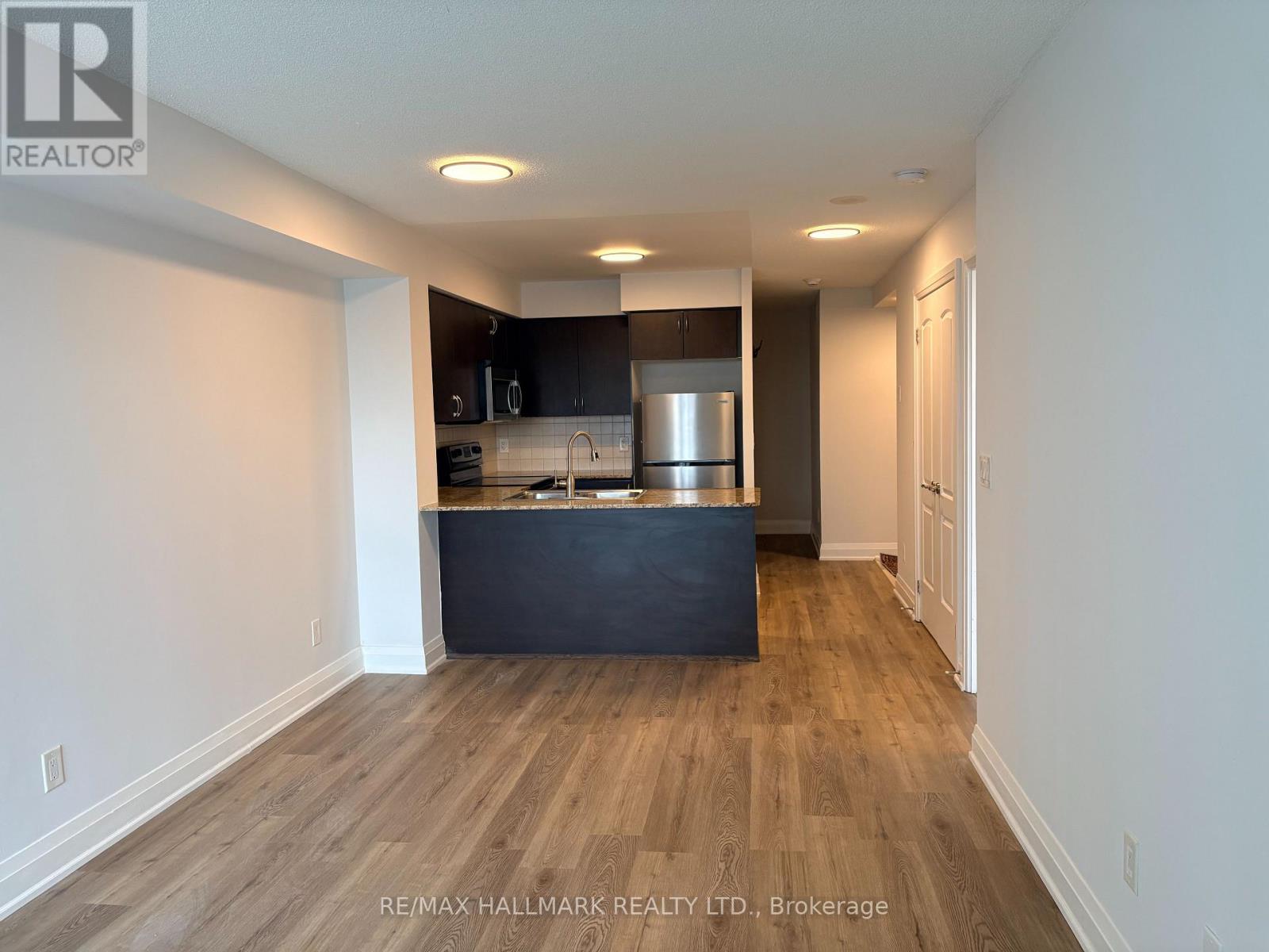 506 - 20 North Park Road, Vaughan, Ontario  L4J 0G7 - Photo 4 - N12697046