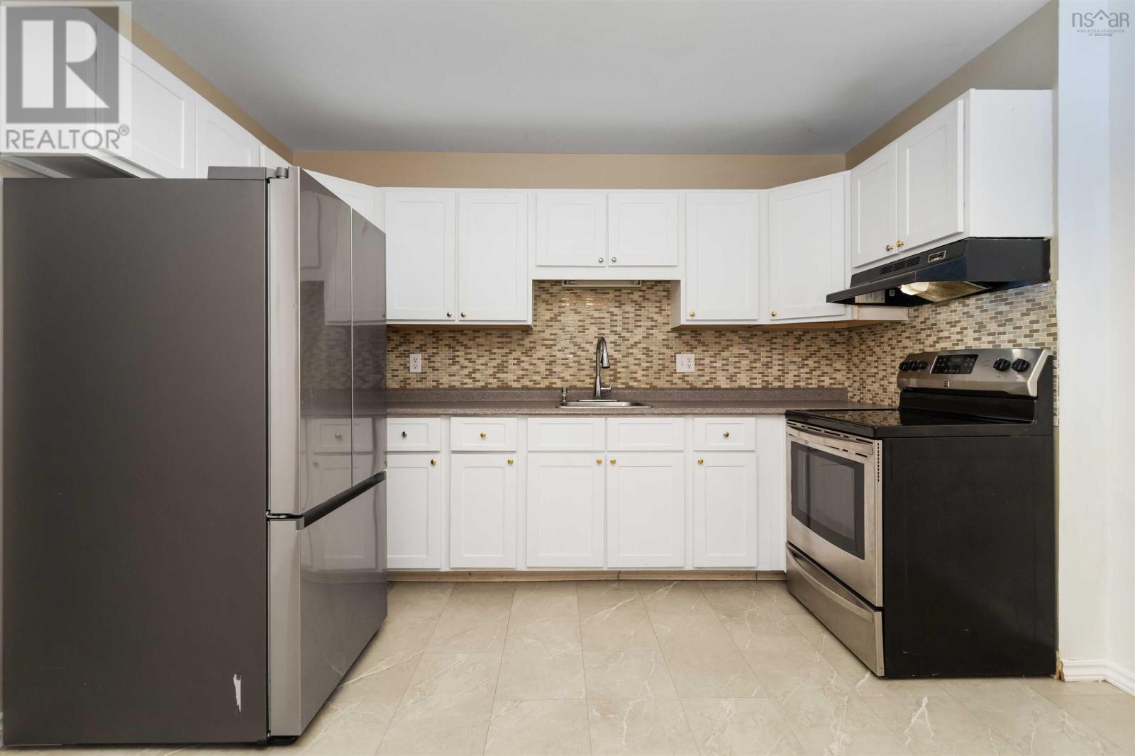 23 Aberdeen Court, Dartmouth, Nova Scotia  B2X 1K4 - Photo 10 - 202529360