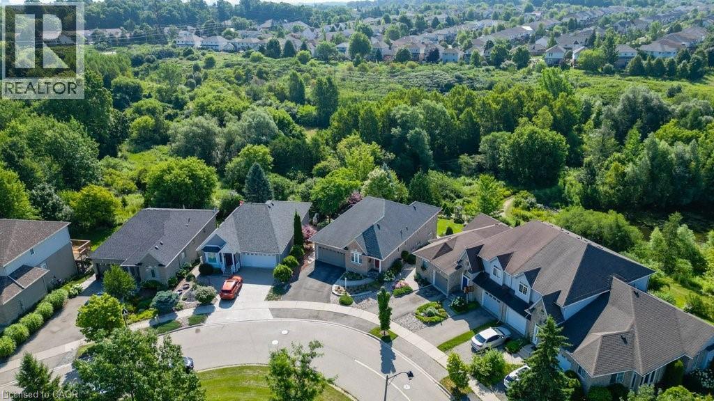 508 Rheinland Place, Waterloo, Ontario  N2V 2M9 - Photo 3 - 40797739