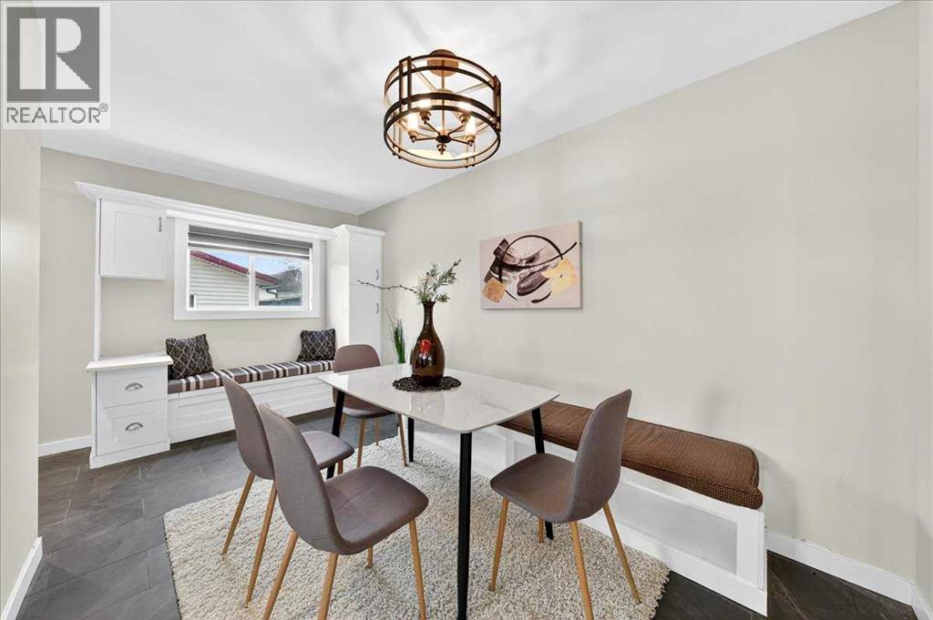 2103 Country Hills Circle Nw, Calgary, Alberta  T3K 4Z3 - Photo 11 - A2271237