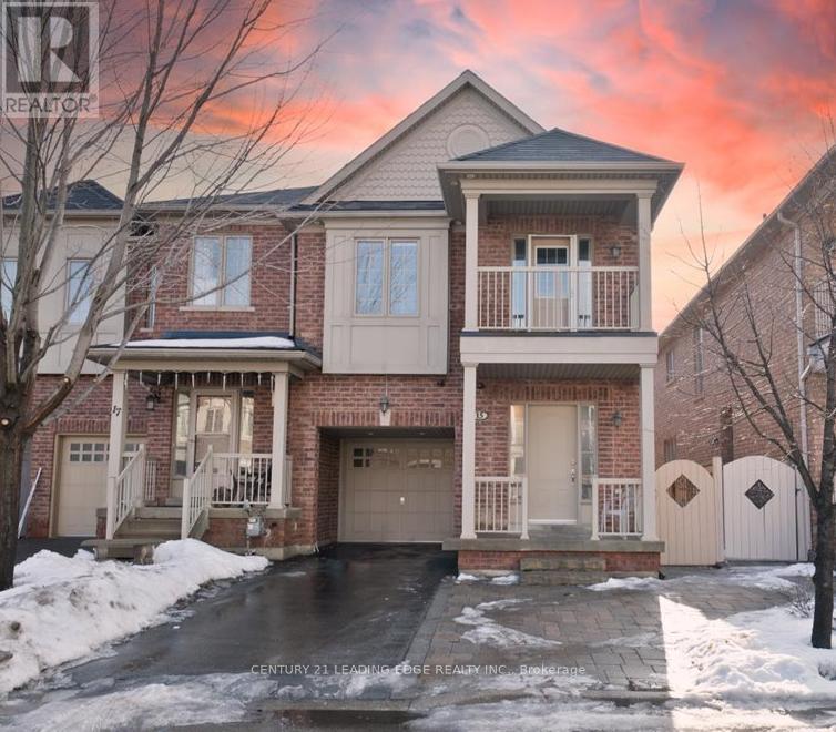 15 CORANTO WAY, Vaughan, Ontario