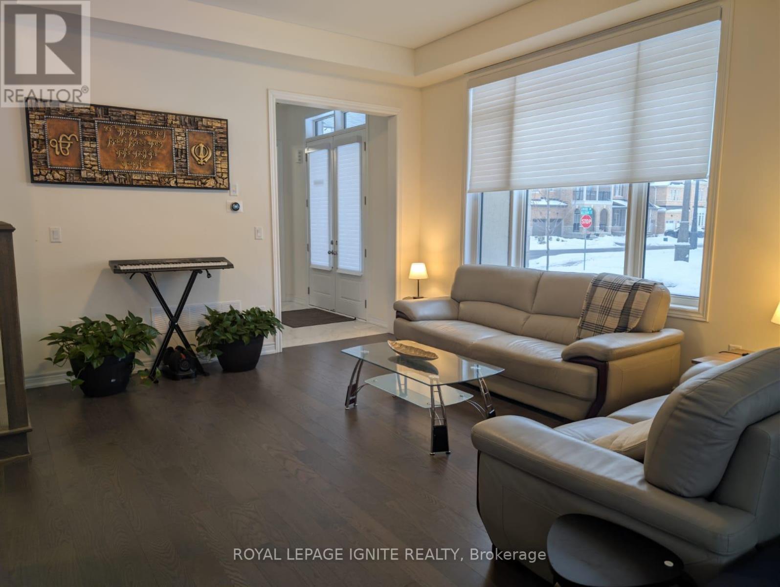 31 Canard Drive, Vaughan, Ontario  L4H 5C4 - Photo 10 - N12697072