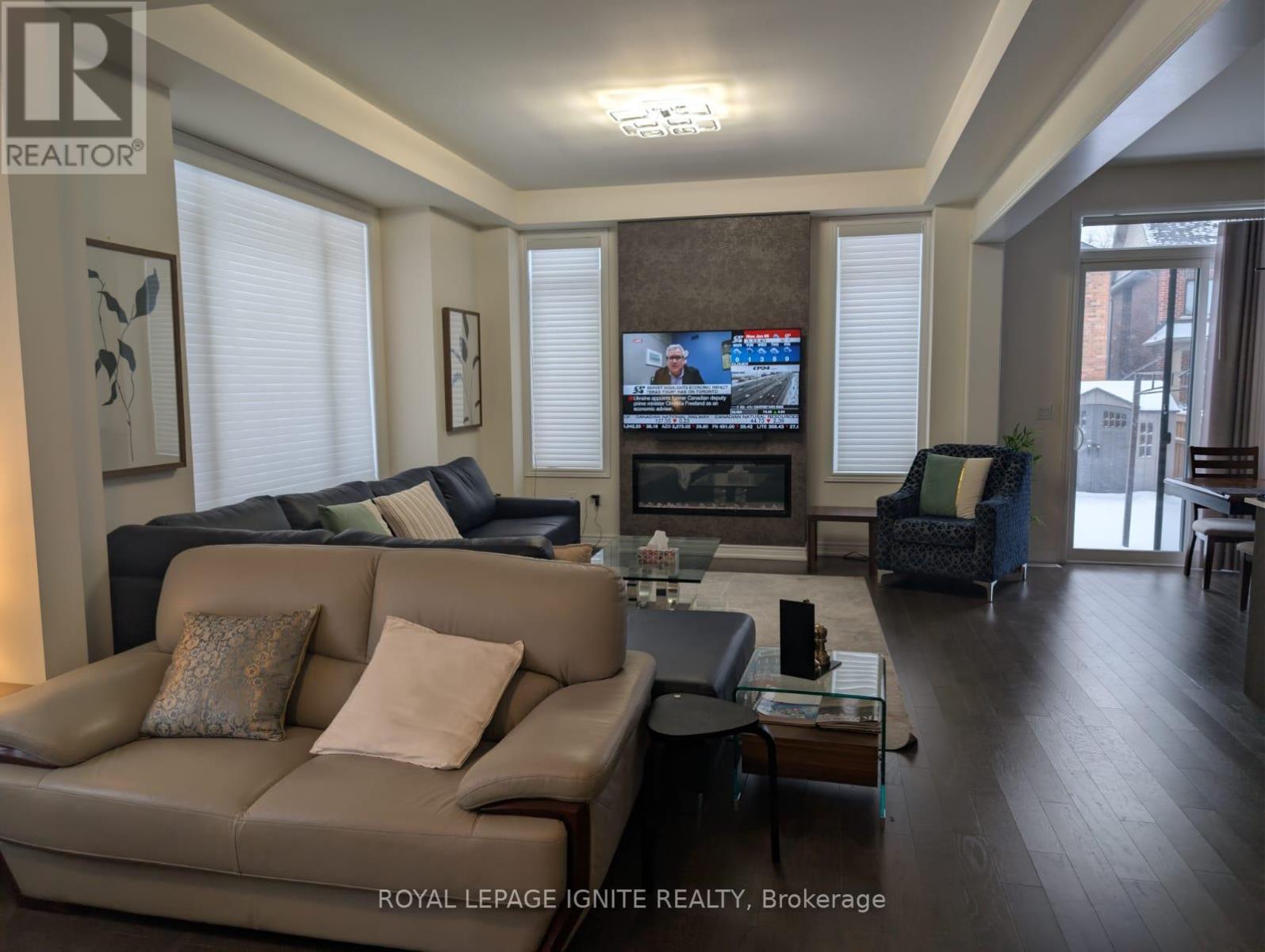 31 Canard Drive, Vaughan, Ontario  L4H 5C4 - Photo 7 - N12697072