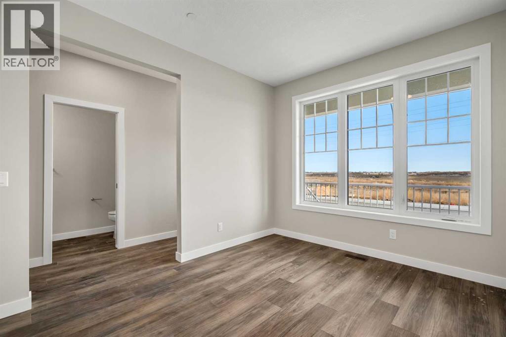 487 Hotchkiss Manor Se, Calgary, Alberta  T3S 0T2 - Photo 5 - A2277923