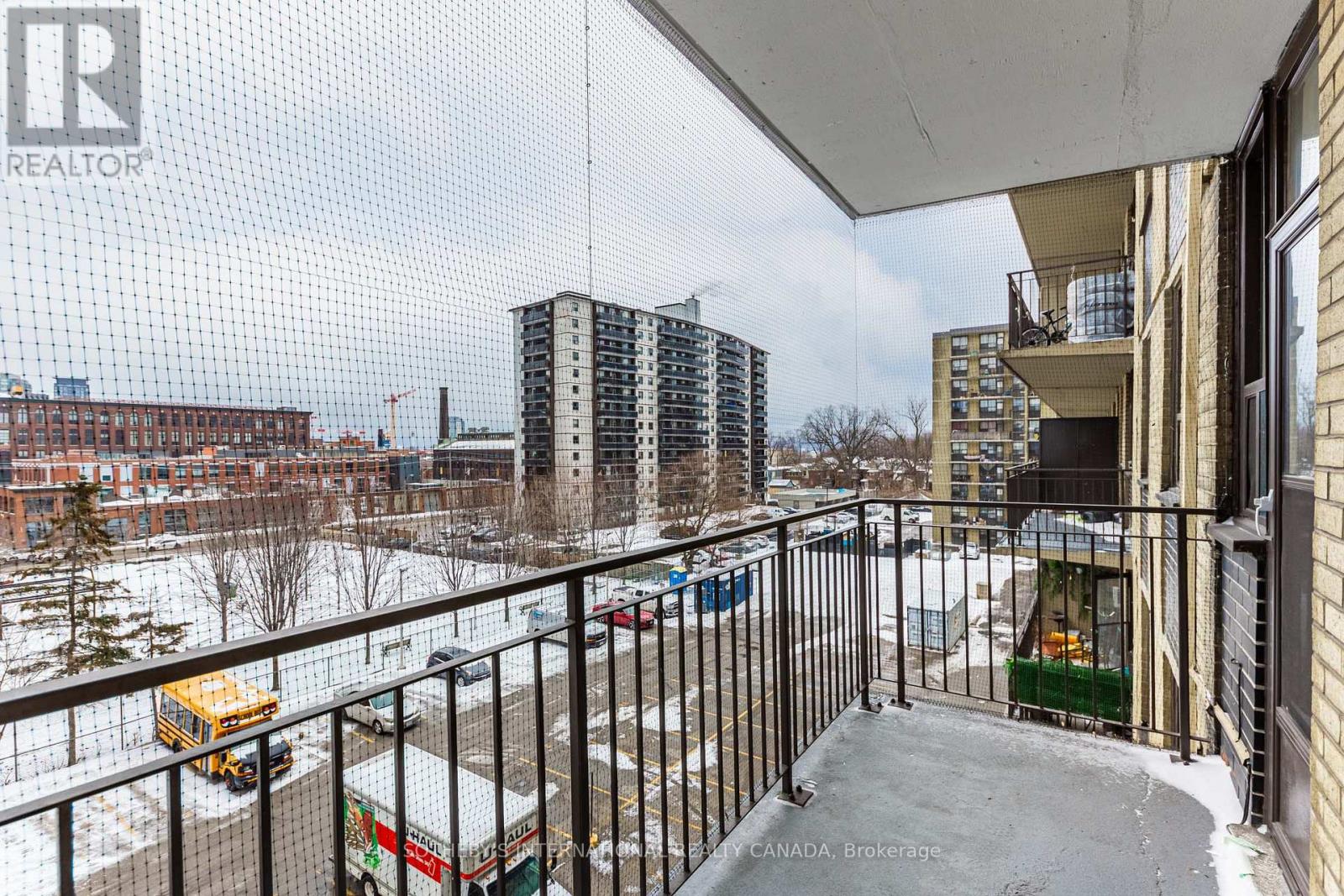 505 - 135 Tyndall Avenue, Toronto, Ontario  M6K 2G3 - Photo 10 - W12686490