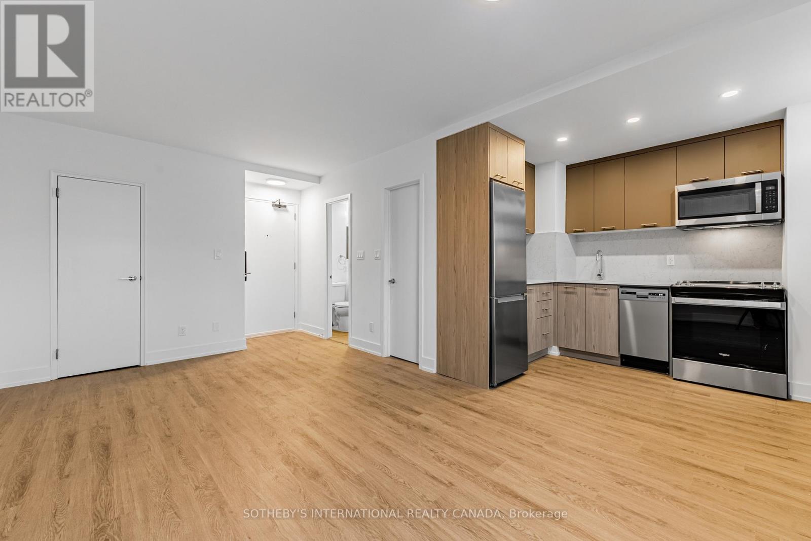 505 - 135 Tyndall Avenue, Toronto, Ontario  M6K 2G3 - Photo 4 - W12686490