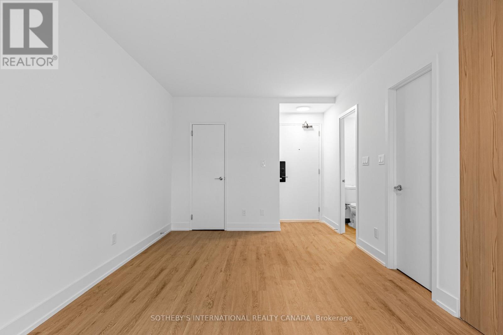 505 - 135 Tyndall Avenue, Toronto, Ontario  M6K 2G3 - Photo 7 - W12686490