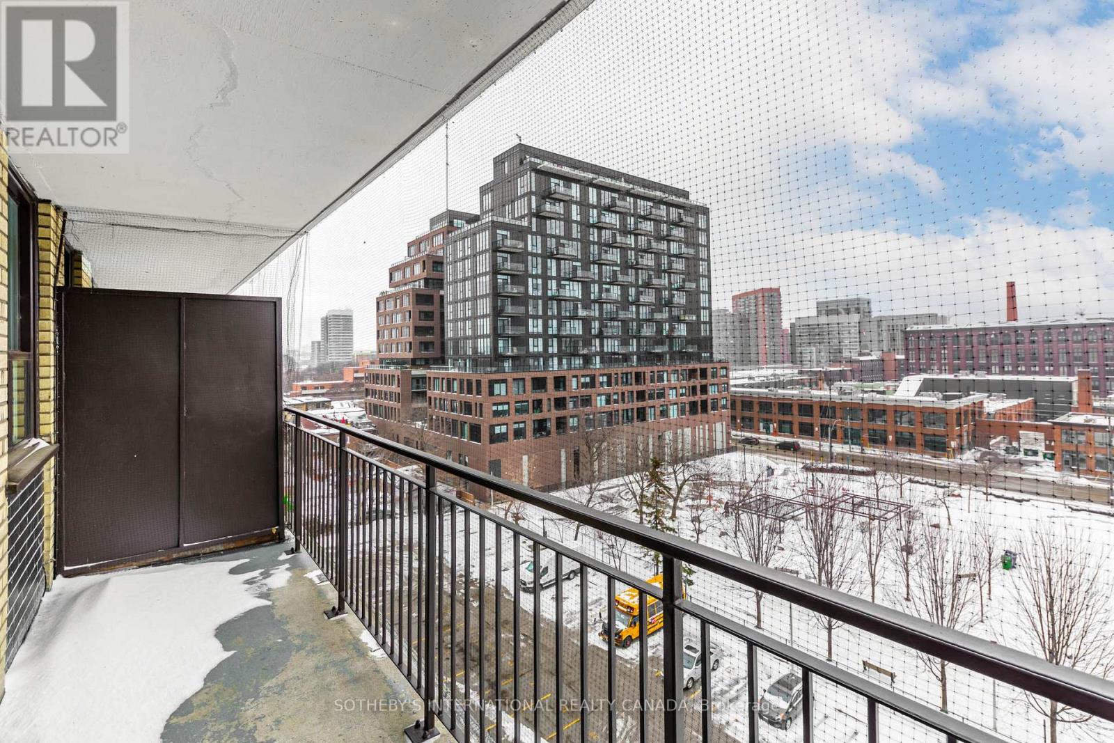 815 - 135 Tyndall Avenue, Toronto, Ontario  M6K 2G3 - Photo 11 - W12686516