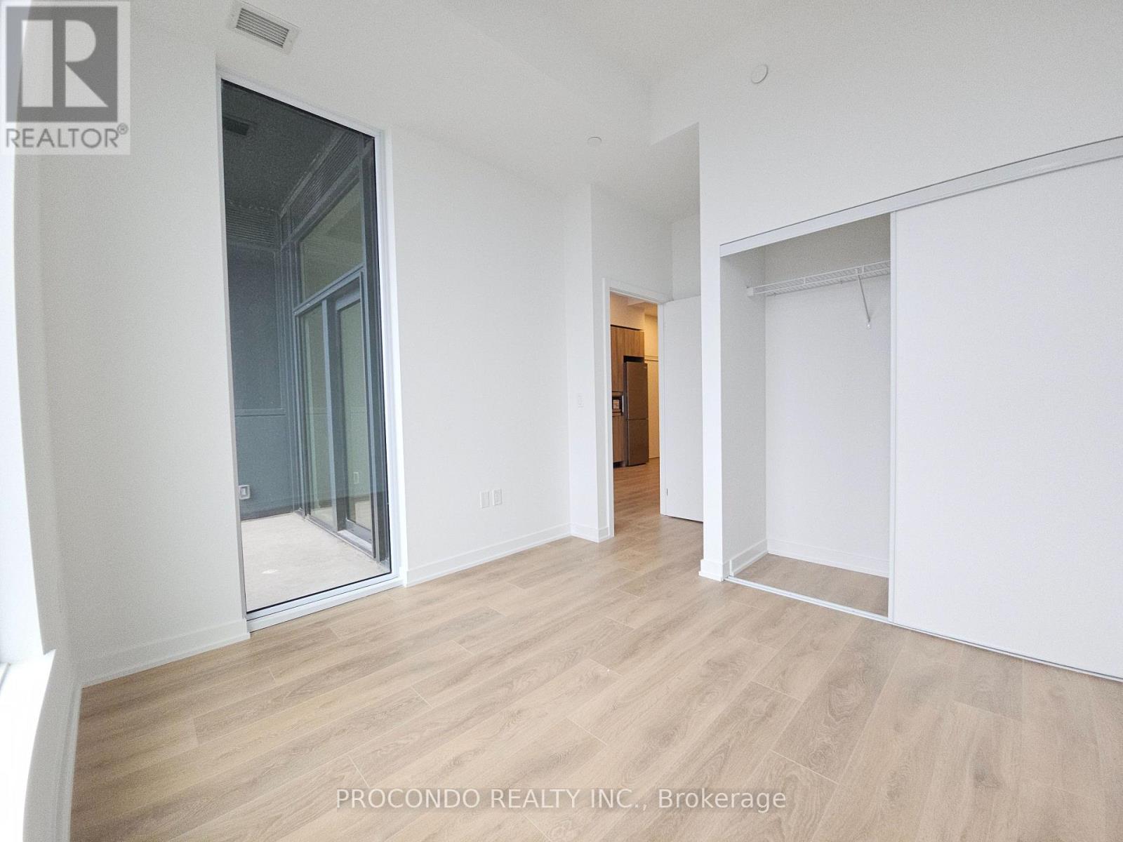 803 - 1037 The Queensway, Toronto, Ontario  M8Z 0H5 - Photo 7 - W12697074