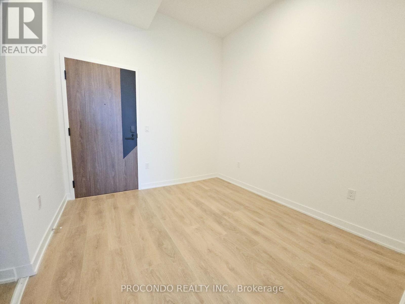 803 - 1037 The Queensway, Toronto, Ontario  M8Z 0H5 - Photo 9 - W12697074