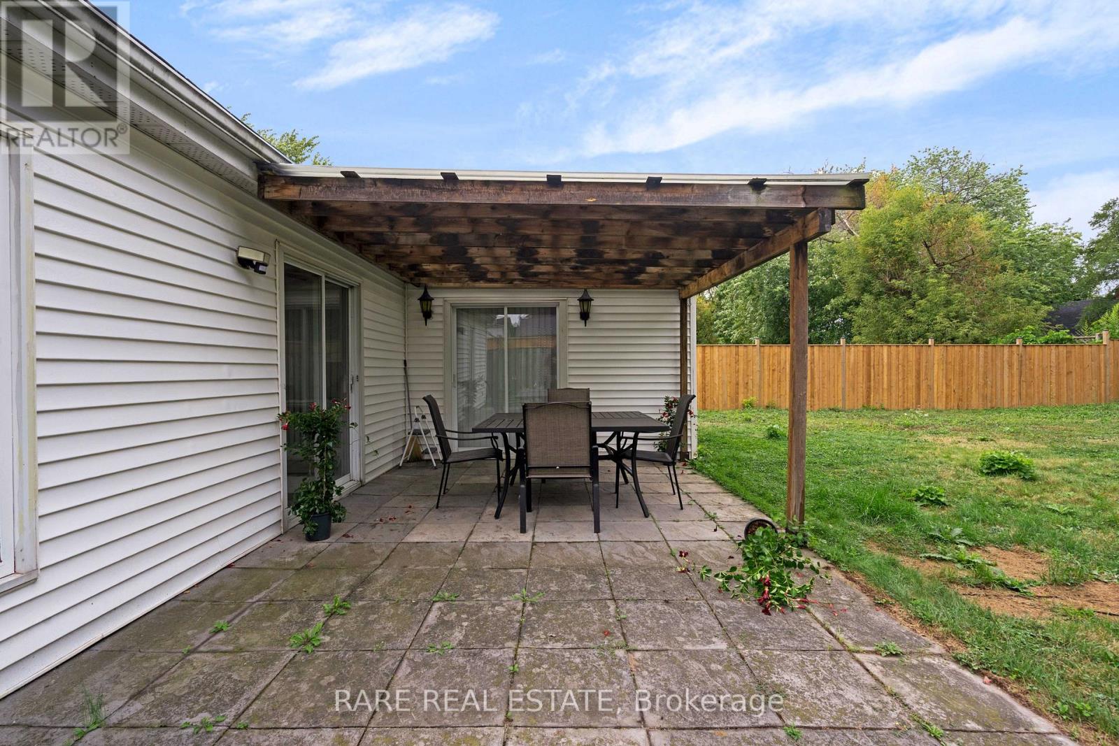 2073 Leighland Road, Burlington, Ontario  L7R 3S9 - Photo 48 - W12697110