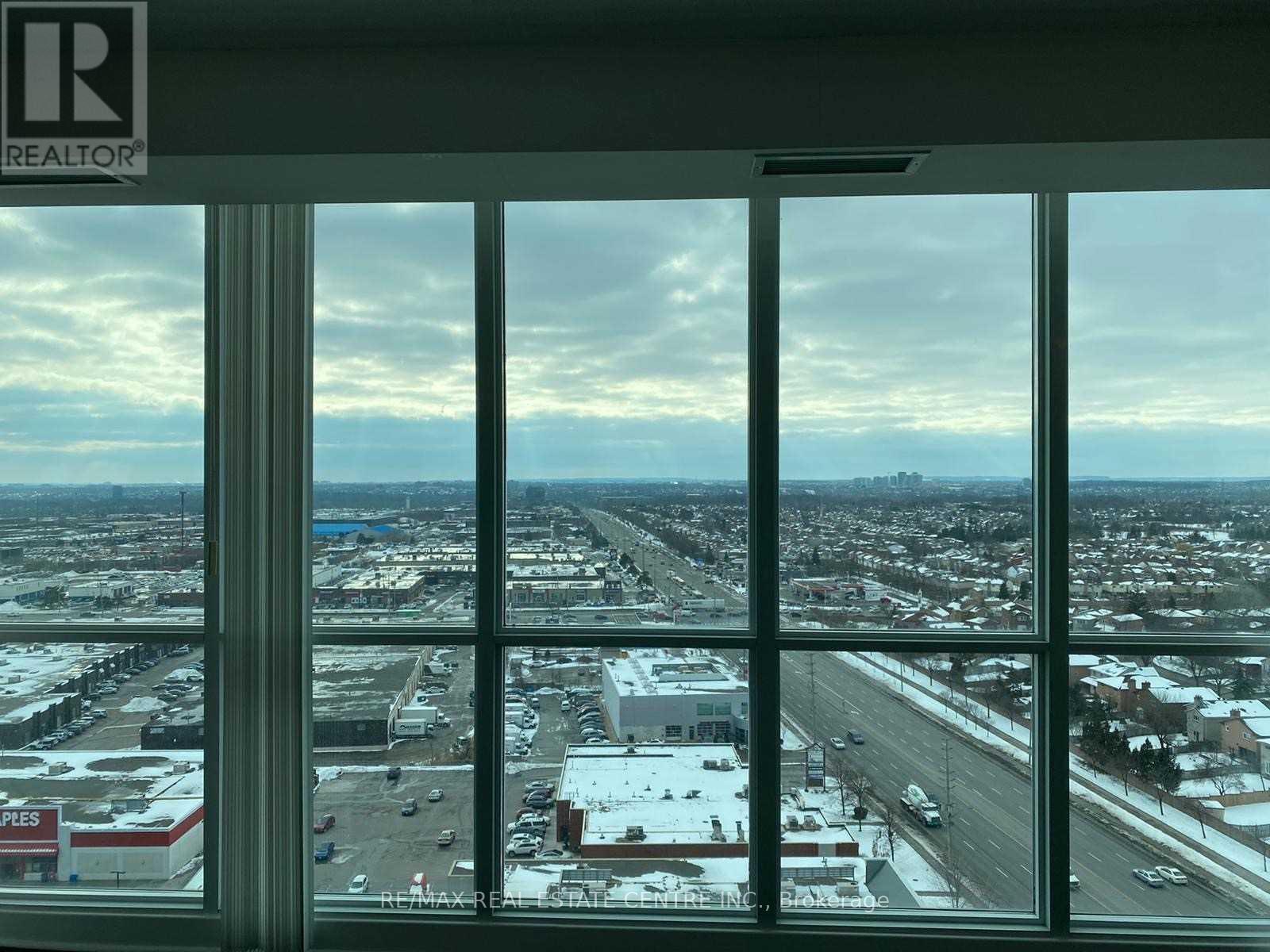 1705 - 3985 Grand Park Drive, Mississauga, Ontario  L5B 0H8 - Photo 6 - W12697156