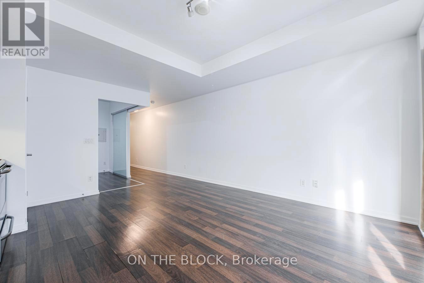 302 - 38 Joe Shuster Way, Toronto, Ontario  M6K 0A5 - Photo 18 - W12697162