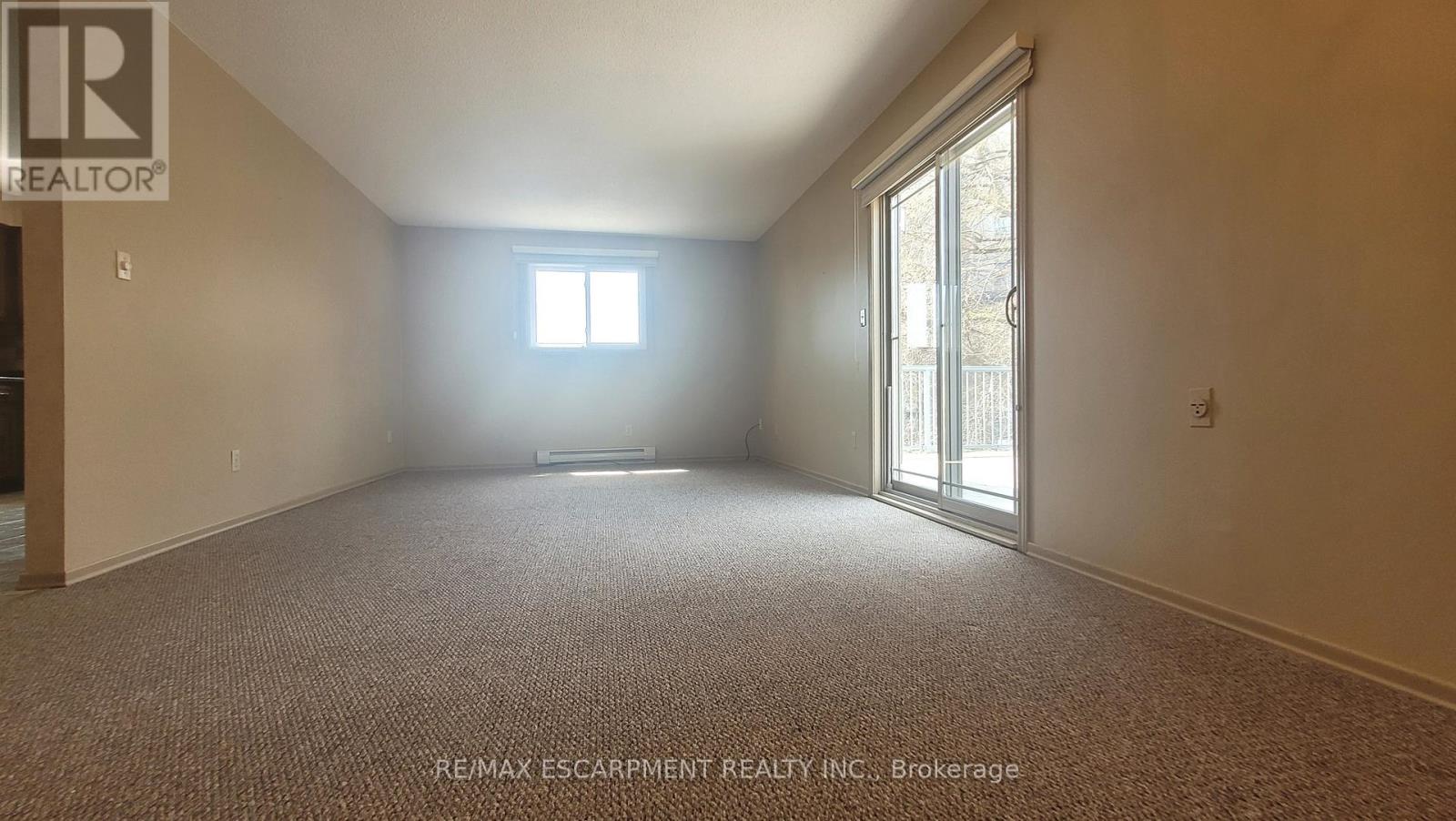 325 Fairview Drive, Brantford, Ontario  N3R 2X3 - Photo 32 - X12691210