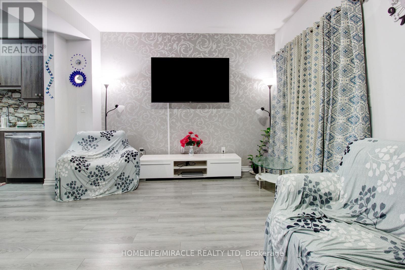 45 June Callwood Way, Brantford, Ontario  N3T 0V1 - Photo 10 - X12696940