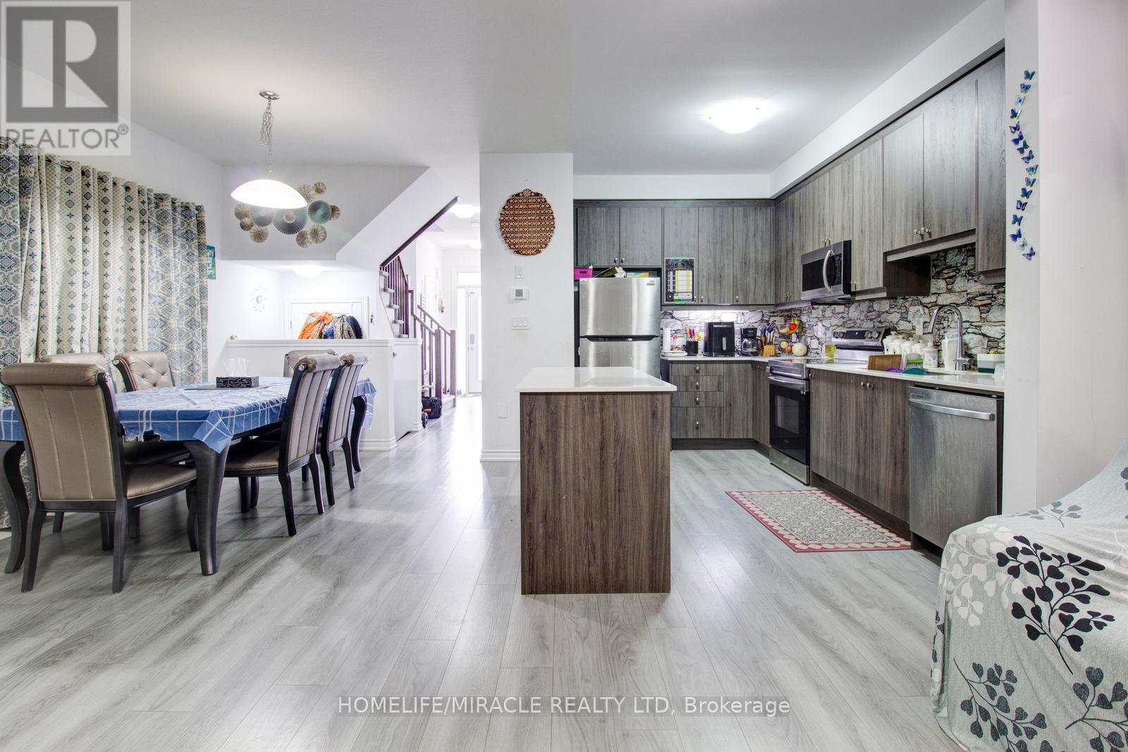 45 June Callwood Way, Brantford, Ontario  N3T 0V1 - Photo 13 - X12696940