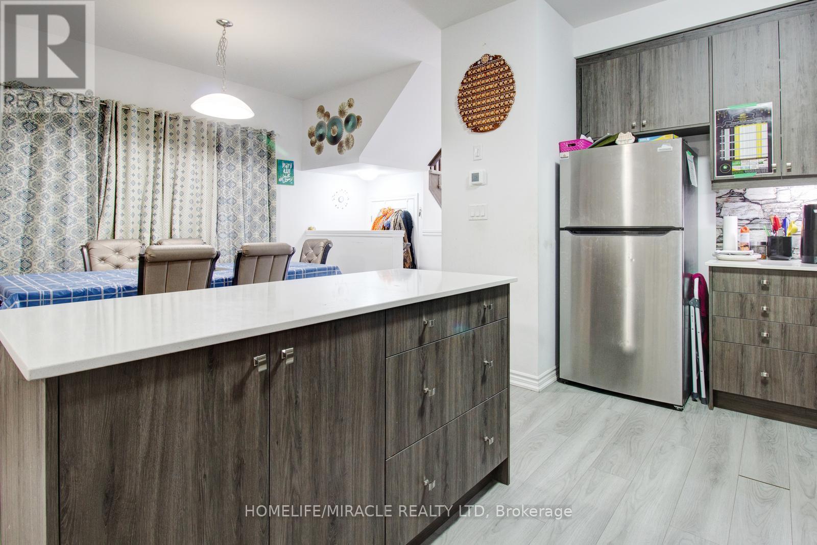 45 June Callwood Way, Brantford, Ontario  N3T 0V1 - Photo 17 - X12696940